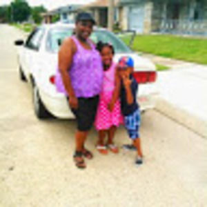 Meet your Posher, Iris